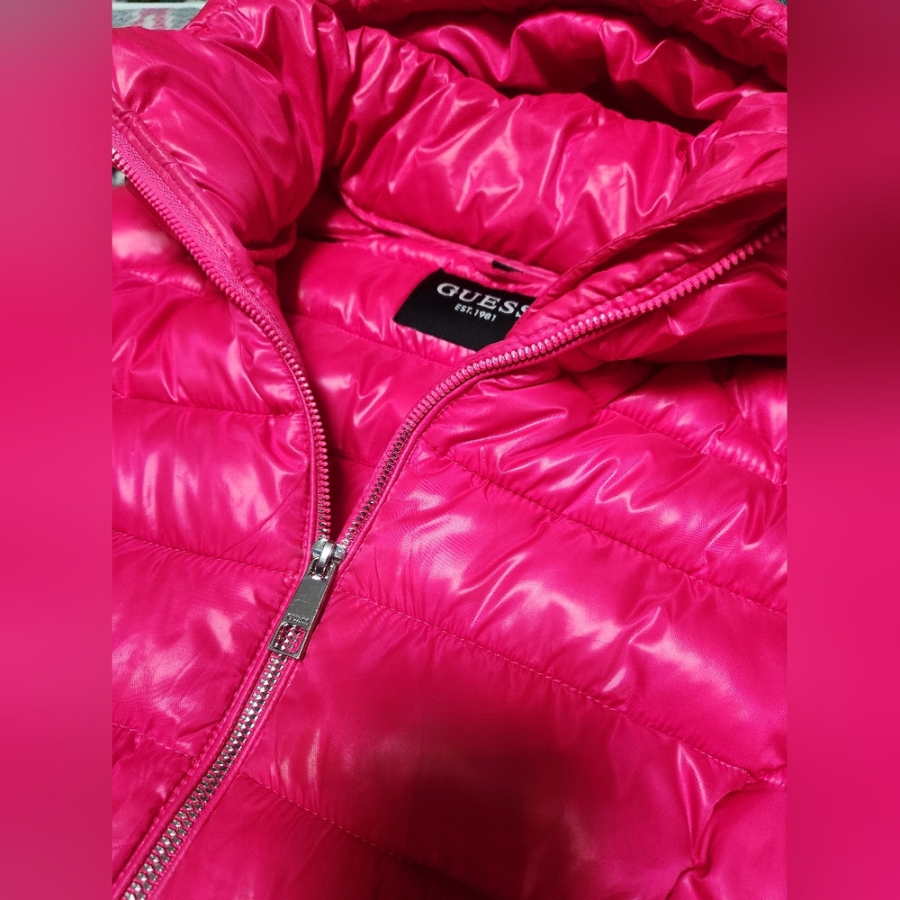 Guess Pink Puffer Womens Jacket Coat Size XL - Picture 3 of 7